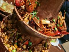 双层炭火蛙小龙虾锅-一棠龙虾•王牌虾球(光谷天地店)