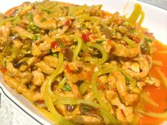 -有红鸡毛店·川菜(建设路店)