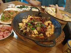 -郑件洋芋饭庄