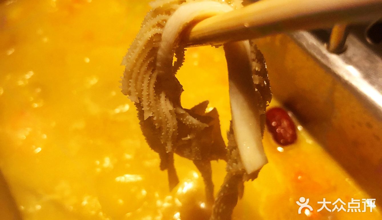 夜店酒吧风的火锅店——大隐