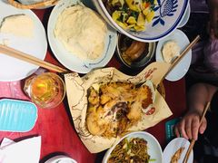 -窄巷子陕菜馆·地道陕西菜(粉巷店)