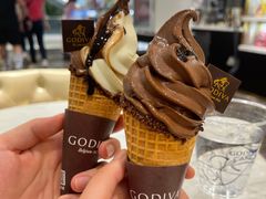 经典巧克力软冰淇-GODIVA(王府井apm店)