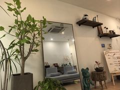 -至艾推拿院·三伏灸(昆城广场店)