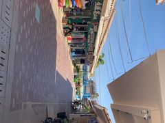 -亚龙湾亚泰商业街