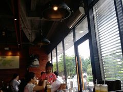 靠窗位-喜茶(广州番禺奥园广场店)