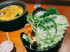 -呷哺呷哺(常营华联店)