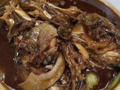 -老季市·三代非遗传承·地标美食老汁鸡(工农路店)