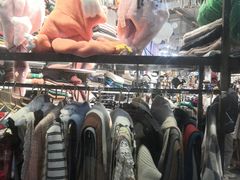 -泰康仰忠精品批发城