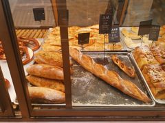 -Dough&Joe团憩(瑞虹天地月亮湾店)