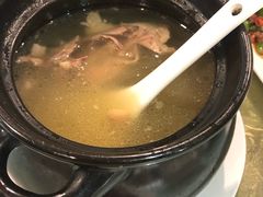 -琬苑鸽庄·川粤融合菜(解放碑总店)