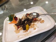 蒜香雪花牛肉粒-顺悦酒家(嘉信城市广场店)