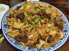 -壹阁胡羊焖饼(特色小吃街店)