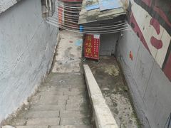 -苟味道老火锅(黄桷坪店)