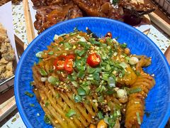 -小董哥烤串·爆汁大油边(故宫店)