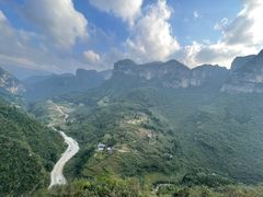 -鹿院坪生态旅游景区