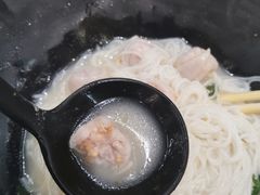 蟹籽鱼鲍米线-渔米丰·广府鱼汤米线(光明广场店)