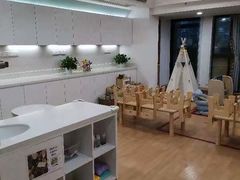 -英伦凯贝国际婴幼儿托育中心(雍湖湾店)