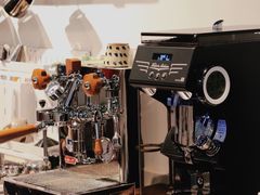 -Double cafe