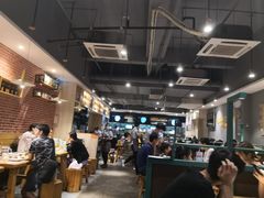 大堂-木屋烧烤(岗顶二店)