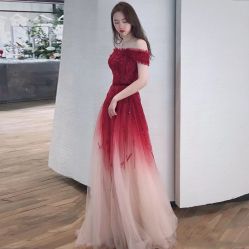 点击看大图 -GRACE KELLY婚纱与礼服(北京店)