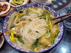 -桥香园云南过桥米线(金马碧鸡店)