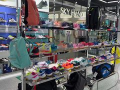 -YONEX苗江运动城(源深店)