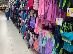 -迪卡侬(高新万达店)