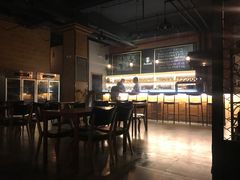-圣徒精酿美式餐厅saints brewing(裕华万达步行街店)