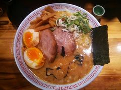 黑麻油豚骨拉面-老龙亭拉面店