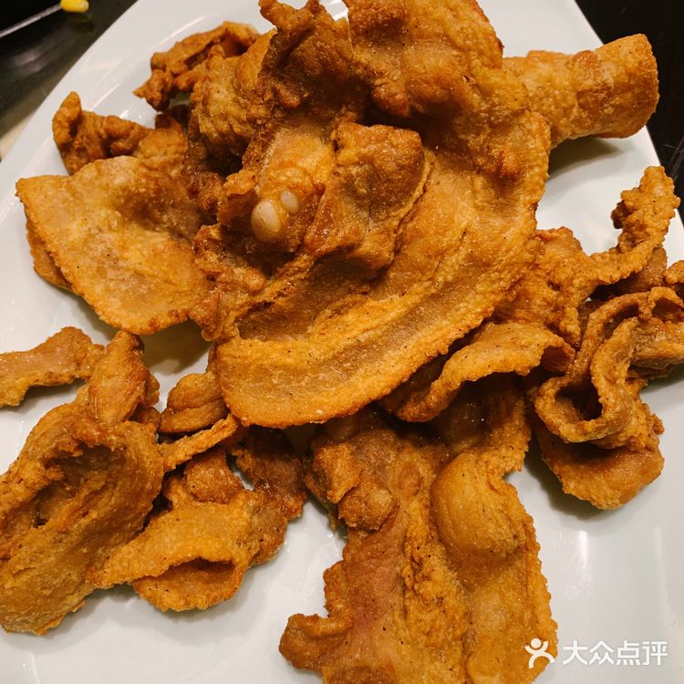 味道都不错，菜品种类很多，就是量有点小