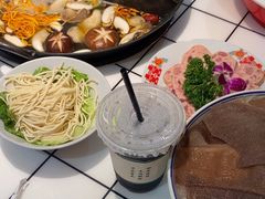 -伍师兄市井火锅(东部星悦天地店)
