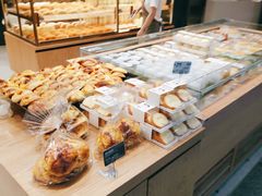-Bread Talk 面包新语(荟聚店)