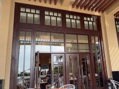 -亚龙湾希尔顿自助餐厅·海鲜·烧烤·沙滩BBQ·现场乐队