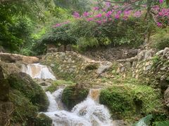 -丫沙底瀑布温泉