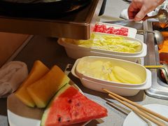 -海底捞火锅(新松江路店)
