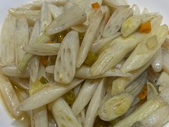 -董厨煨汤馆(车站路店)