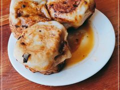 -宝瑞门钉肉饼店