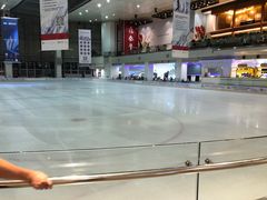 -冰纷万象滑冰场(深圳万象城店)