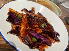 蜀地酱烧茄子-水煮三国·川鲁江湖菜(香山店)