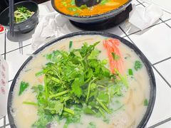 -肥汁米蘭香港米线(长宁来福士店)