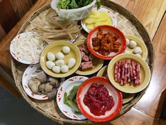-文立新·秤盘麻辣烫(天通苑店)