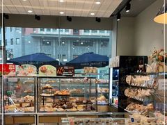 面包甜点陈列柜-巴黎贝甜(右安门店)