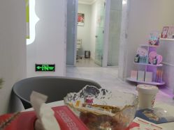 -咪咪专业脱毛连锁机构