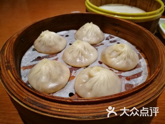 淮阳灌汤小笼包