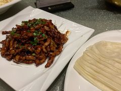 京酱肉丝-乐忻皇朝汇(环贸iapm商场店)