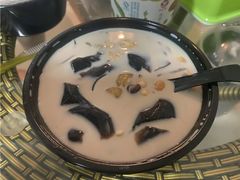 牛奶烧仙草-郭爸烧仙草(西航·潭人街店)