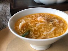 -穹六人间 people 6(岳阳路店)