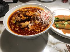 -初蓉丨遇见新川菜(亲贤街荣耀店)