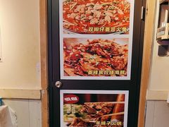 -海盗船. 龙虾烧烤. 酒馆