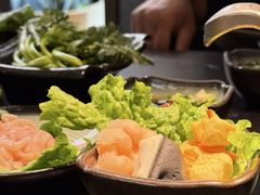 -湊湊火锅·茶憩(颐堤港店)